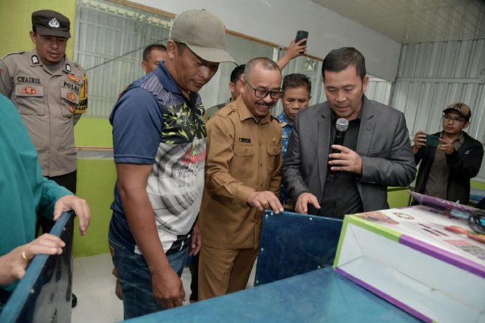 Bangsal Pengolahan Cabai Paska Panen di Kampung Blang Paku Diresmikan Bantu Petani Saat Panen Raya